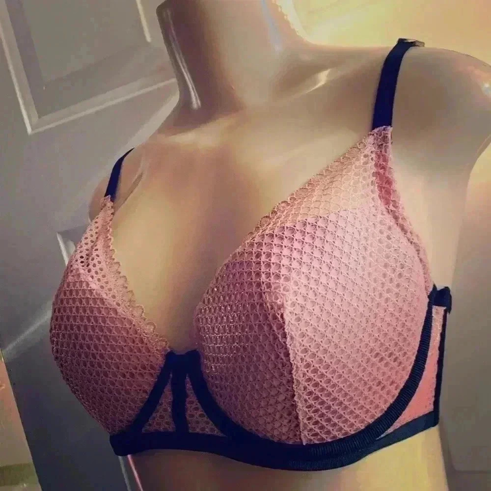 Víctoria secret bra DD34 new ROSE GOLD COLOR - Picture 5 of 9